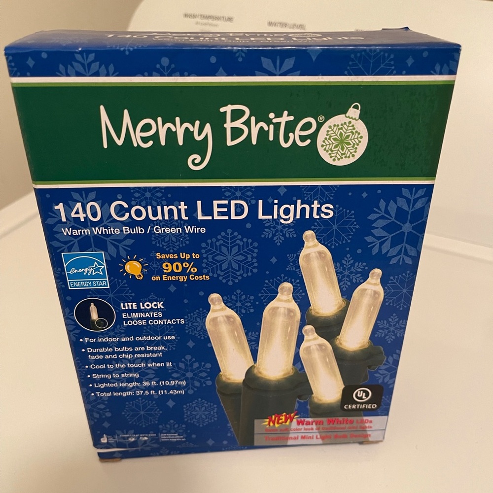 140 Count Merry Bright  LED Lights